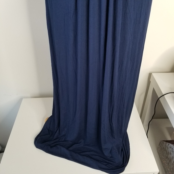 NWT Gilli Gabbiey Crochet Back Knit Maternity Maxi Dress Navy Racerback Size M - Picture 6 of 14